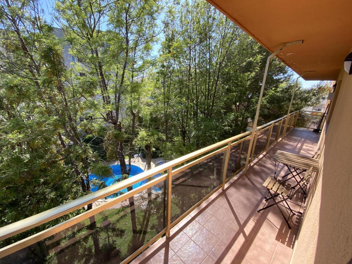 For A Stay Costa Brava Salou Exterior photo